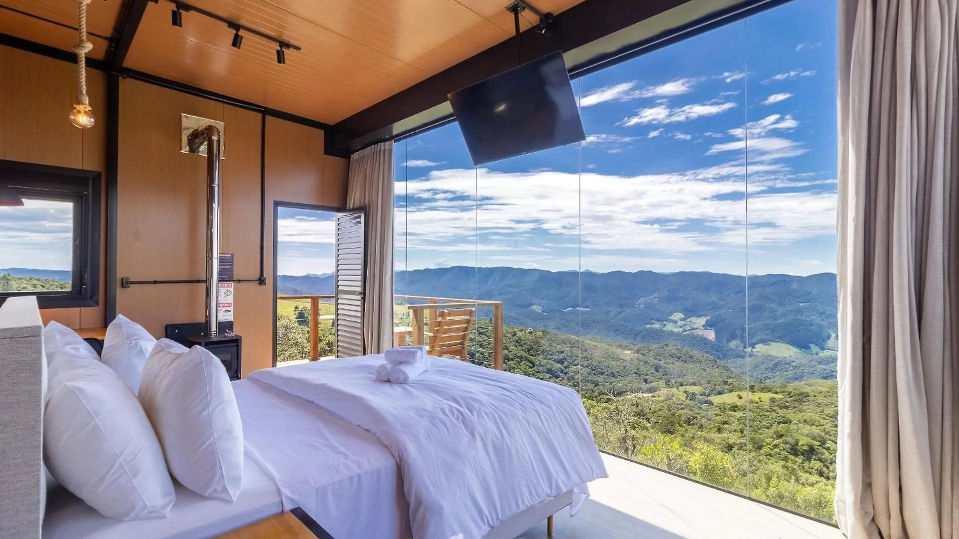 Chales De Luxo Na Serra Catarinense - Vst Anitapolis Chalet